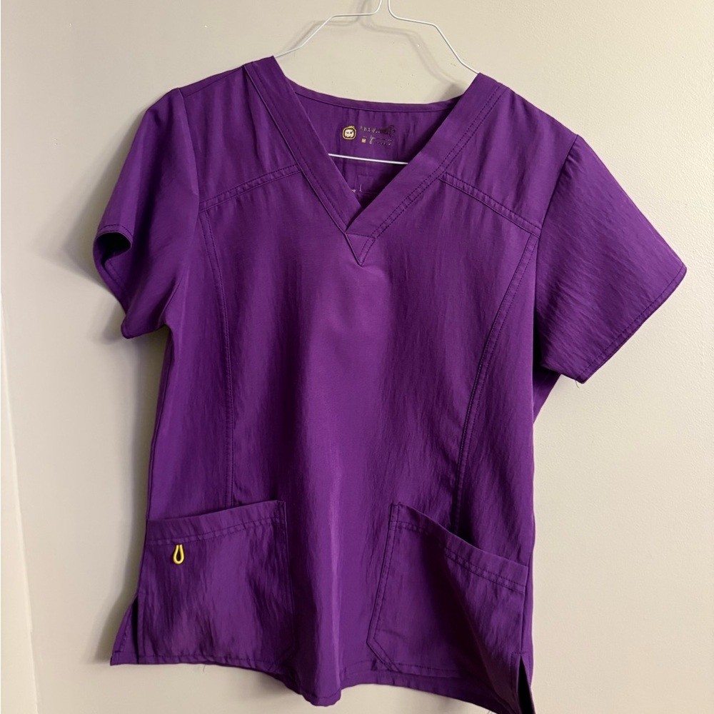 WonderWink V-Neck Purple Short Sleeve Top